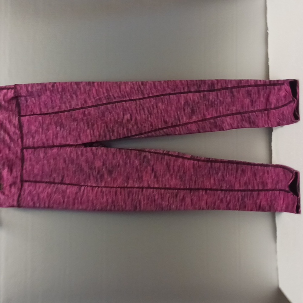 Central Park Leggings  - Size Small